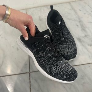 APL Sneakers 9 great condition